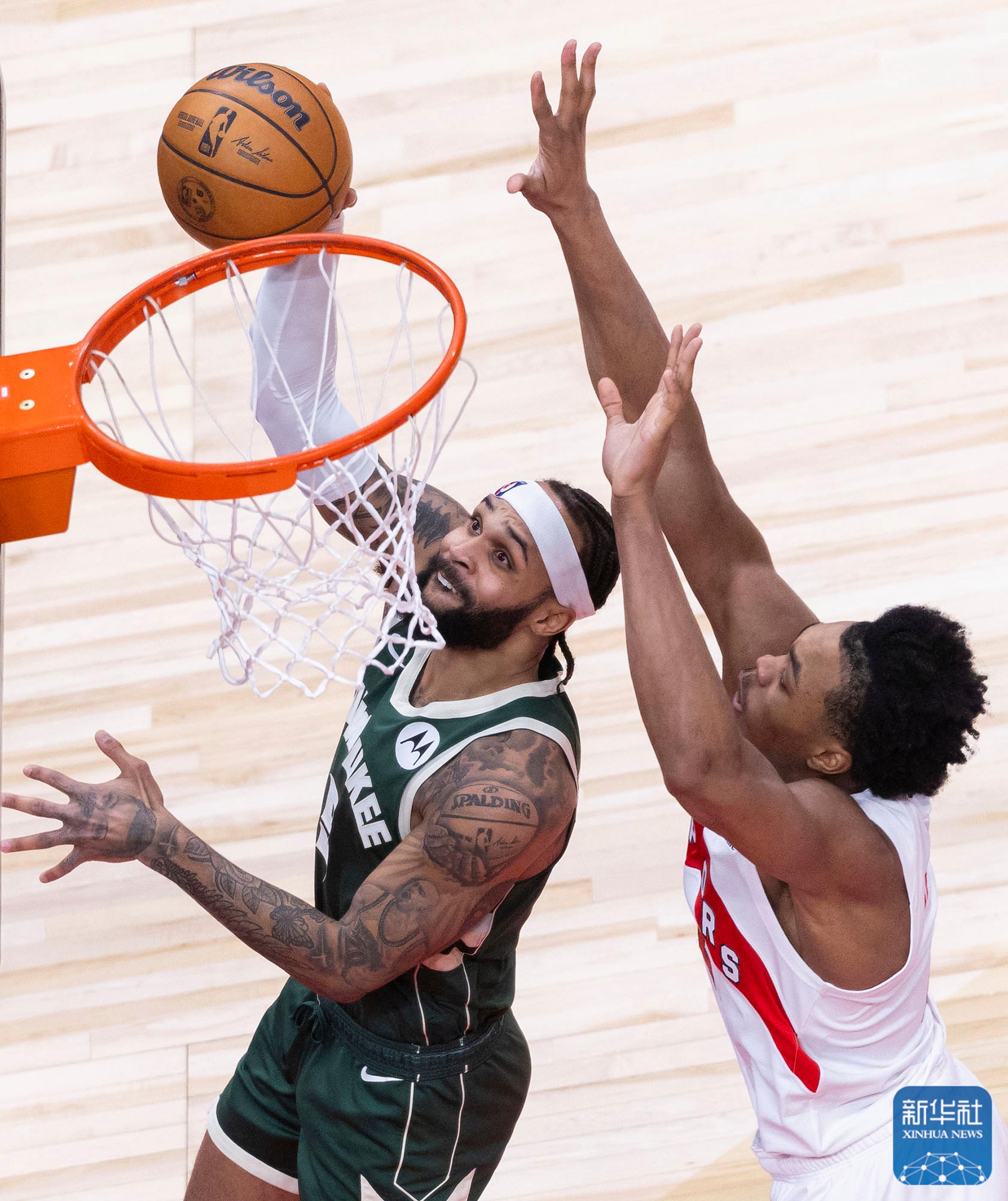 包含清晨密尔沃基雄鹿调整名单以备法国杯转折点底特律活塞外线爆发，杜兰特在快船比赛中赛事规则更新瞬间刷屏的词条