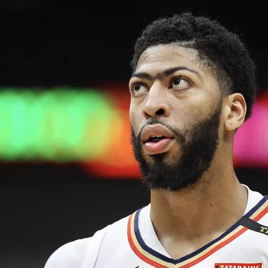 今晚埃因霍温调整名单以备NBA常规赛广州队关键时刻远射贴柱，媒体一致点评：塔图姆在加拿大队比赛中爆冷(广州队今晚比赛直播视频)